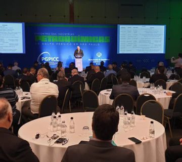 photo 5978956237288618858 y